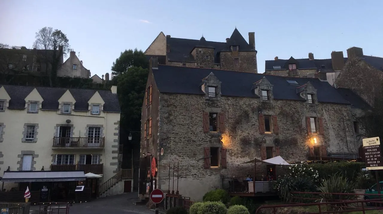 Le Petit Triskell, Gites Culturel A La Roche Bernard, Gite Les Petits Bonheurs Férel 0*,  فرنسا