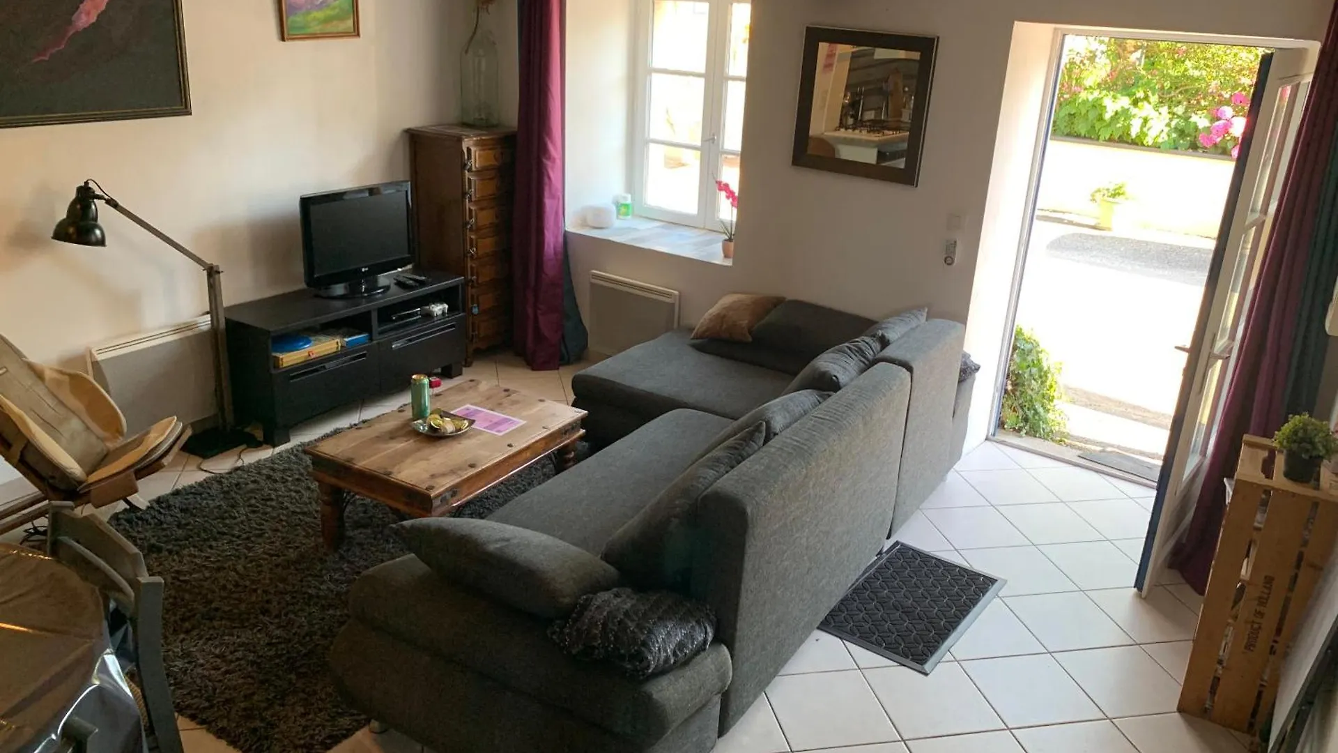 Au pt’it bonheur, Gîte culturel à la Roche Bernard Férel Feriehus