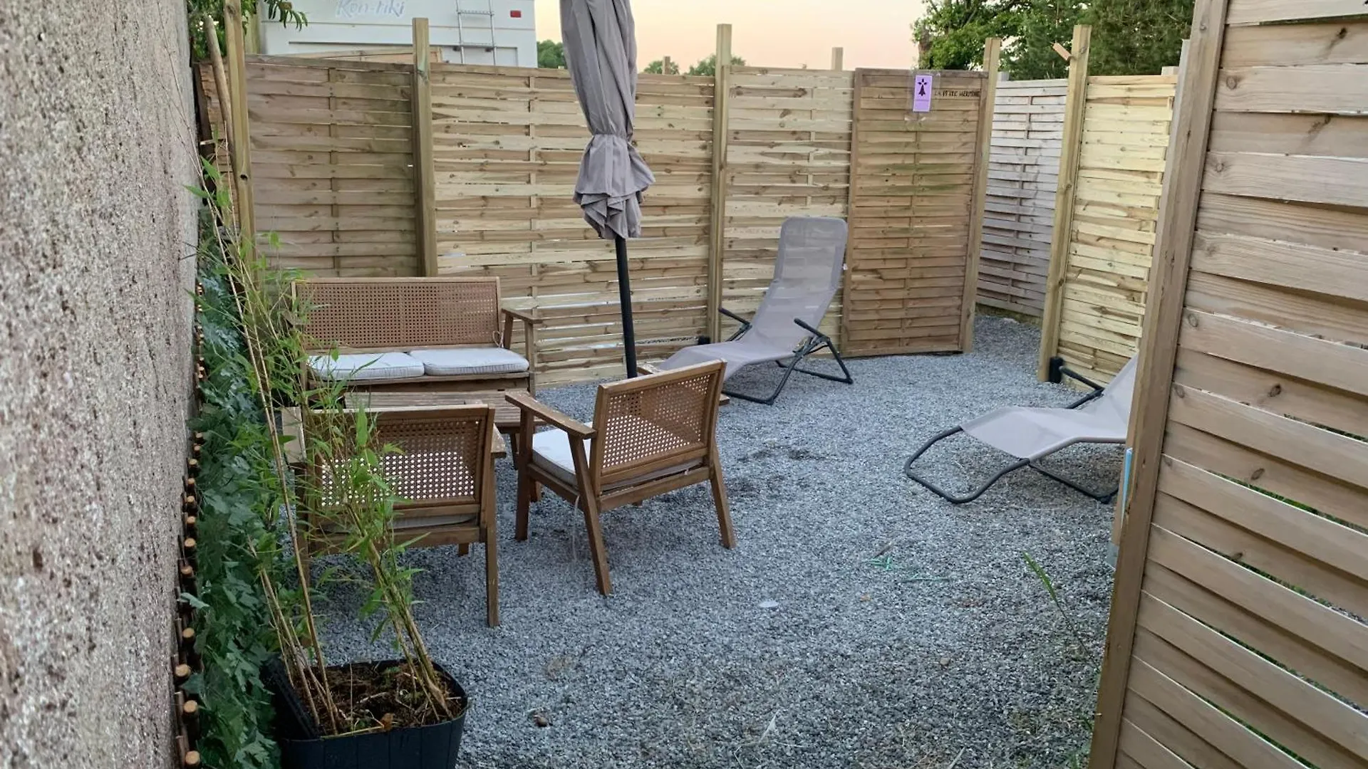 Au pt’it bonheur, Gîte culturel à la Roche Bernard Férel