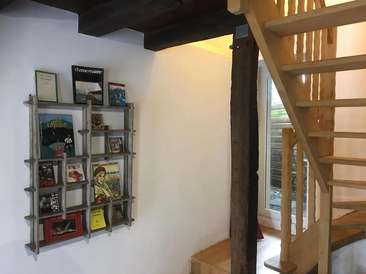Holiday home Aux Petits Bonheurs, Gites Culturel A La Roche Bernard Ferel France